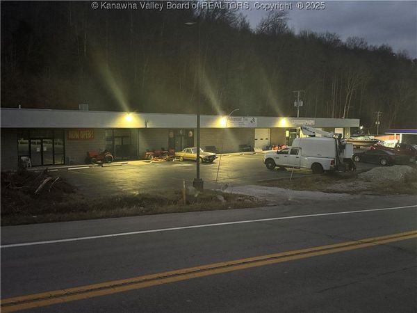 873 Call Road, Charleston, WV 25312