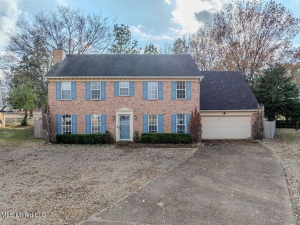 1779 Pecan Meadows Drive, Southaven, MS 38671