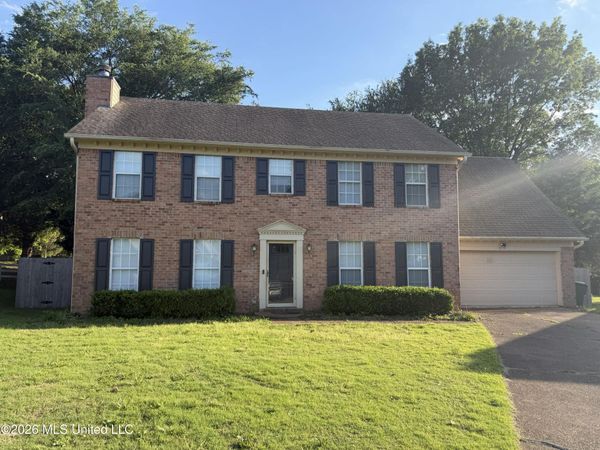 1779 Pecan Meadows Drive, Southaven, MS 38671