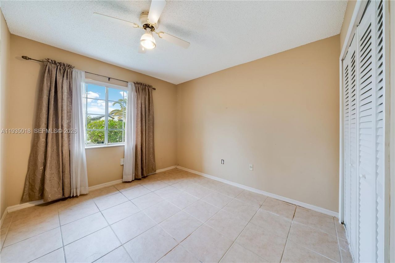 16154 SW 85th St, Miami, FL 33193 Photo