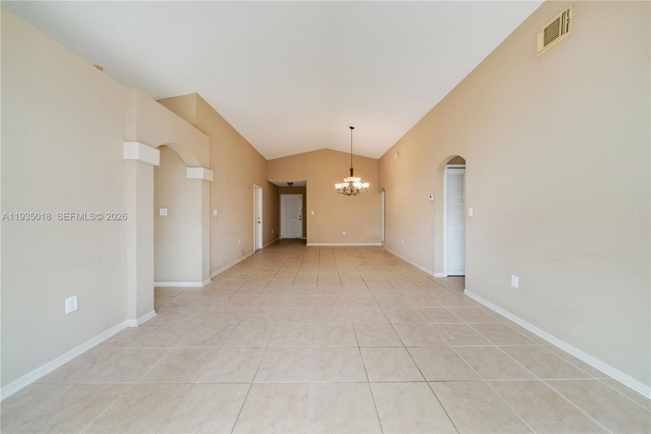 16154 SW 85th St, Miami, FL 33193 Photo