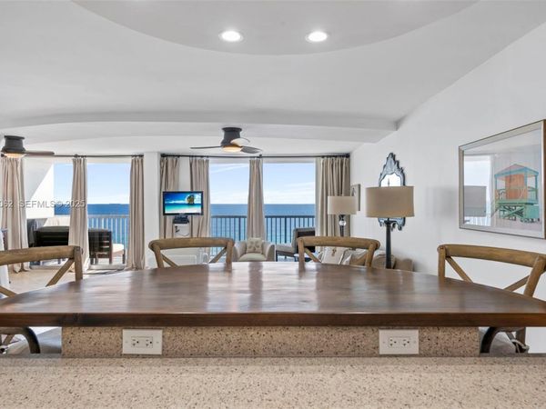 400 N Surf Rd, Unit 905, Hollywood, FL 33019