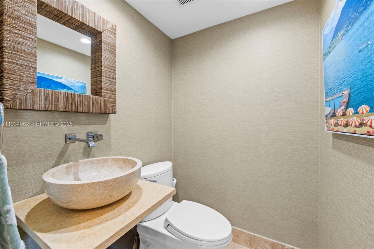 400 N Surf Rd, Unit 905, Hollywood, FL 33019 Photo