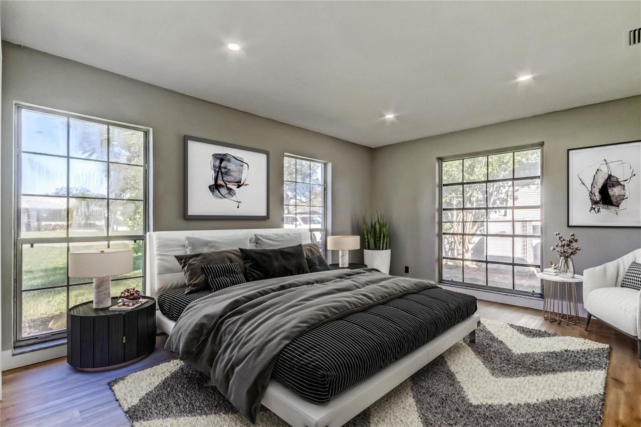 1992 Arvis Circle E, Clearwater, FL 33764 Photo