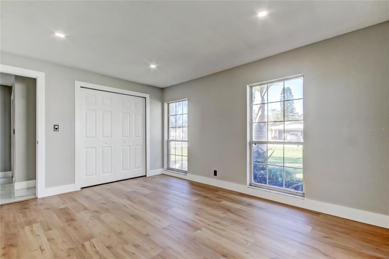 1992 Arvis Circle E, Clearwater, FL 33764 Photo