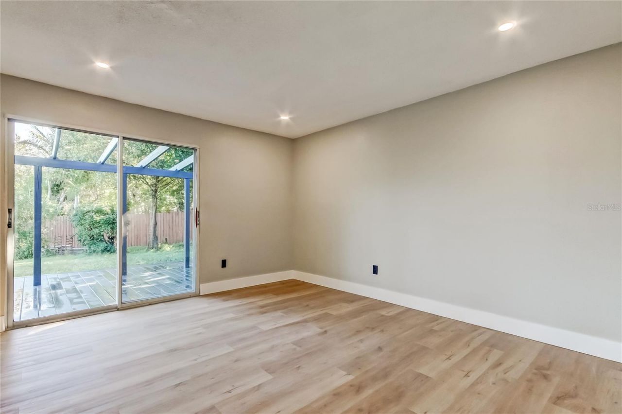 1992 Arvis Circle E, Clearwater, FL 33764 Photo