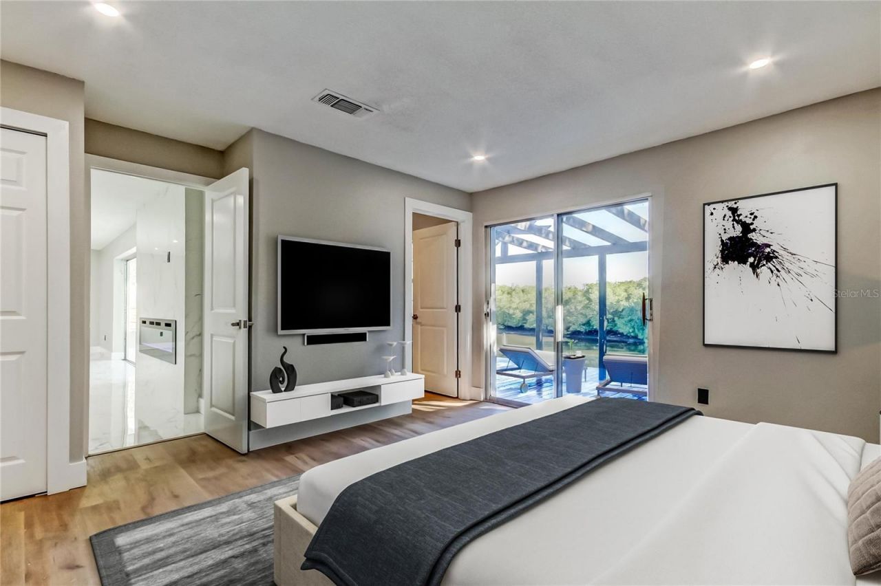 1992 Arvis Circle E, Clearwater, FL 33764 Photo