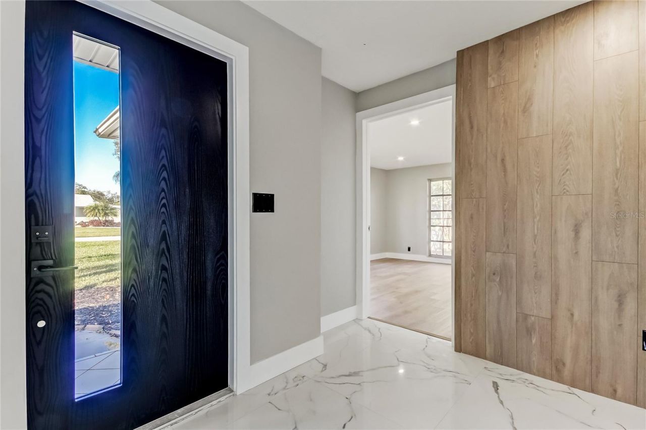 1992 Arvis Circle E, Clearwater, FL 33764 Photo