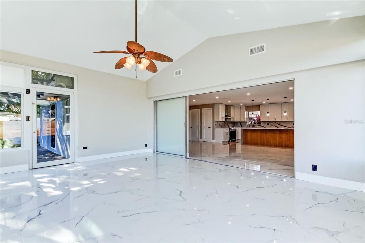 1992 Arvis Circle E, Clearwater, FL 33764 Photo