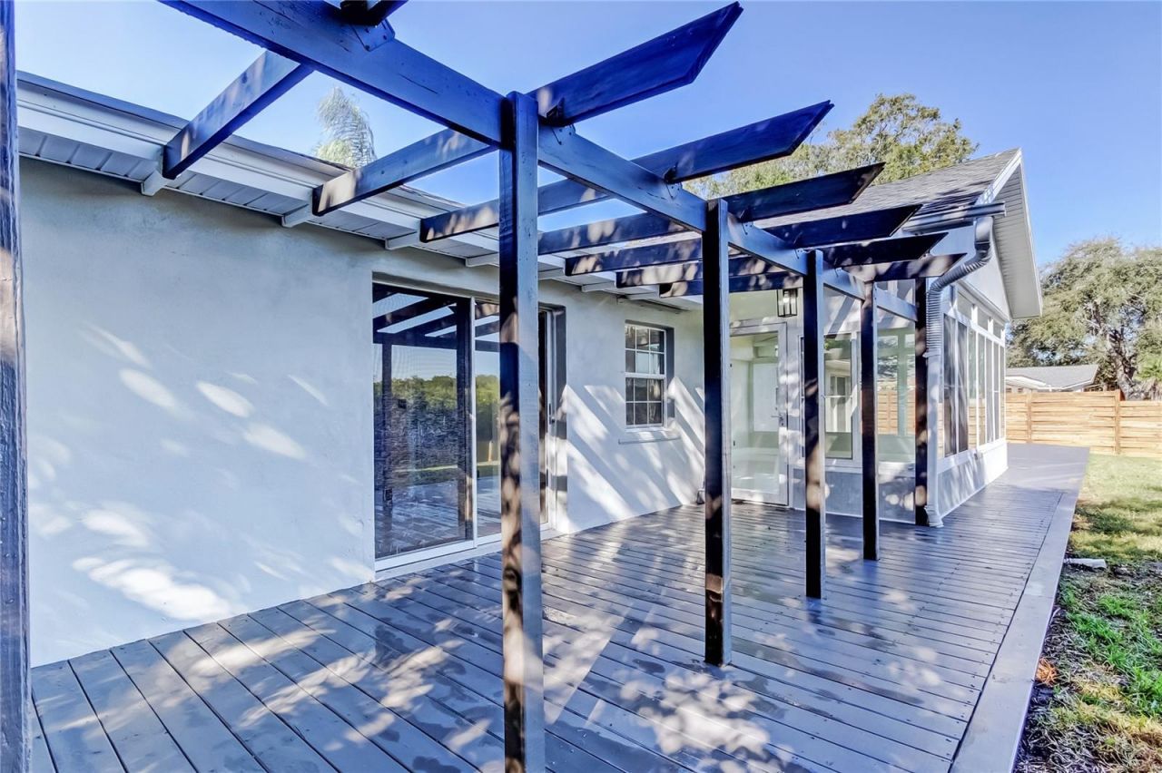 1992 Arvis Circle E, Clearwater, FL 33764 Photo