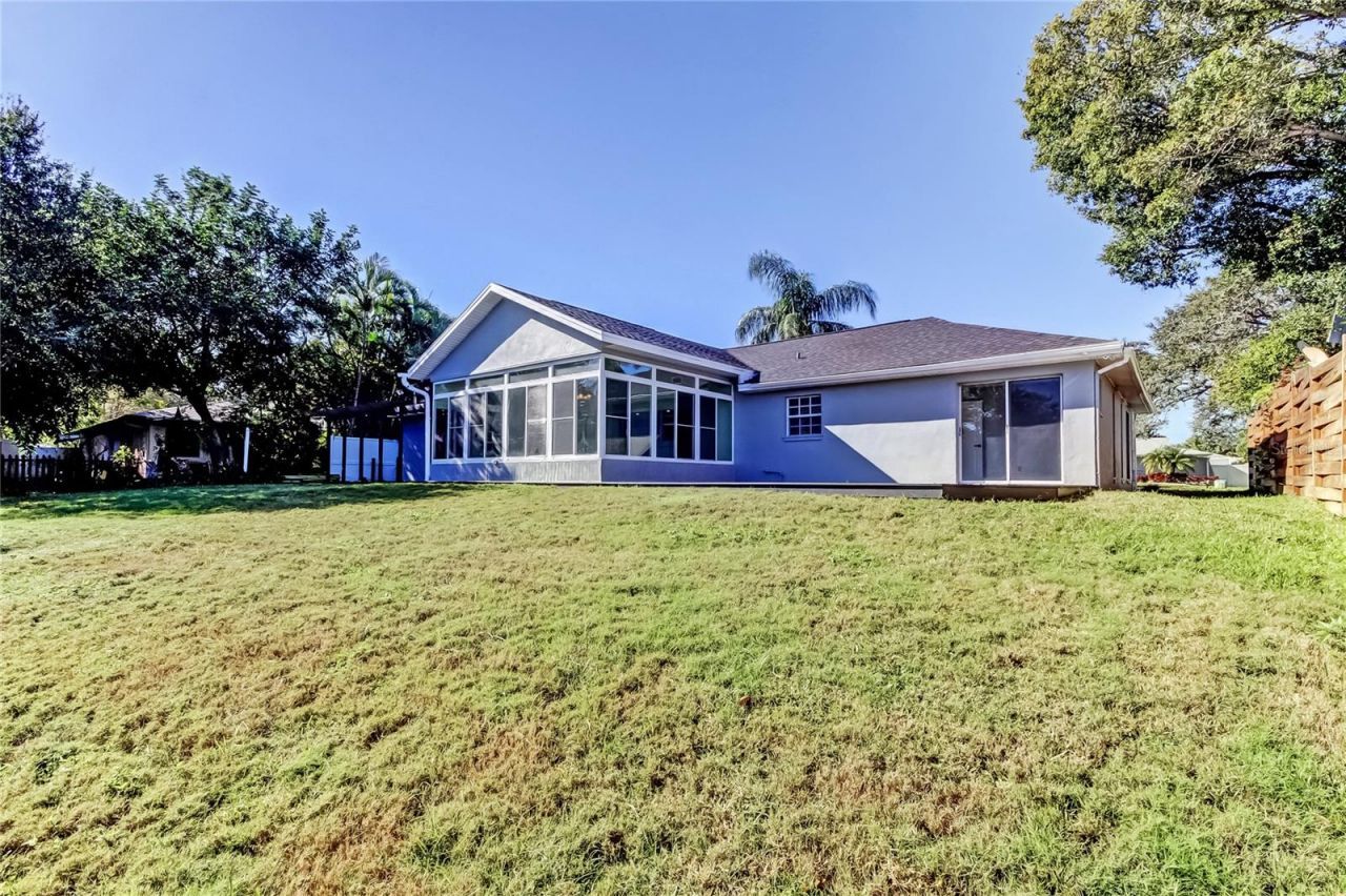 1992 Arvis Circle E, Clearwater, FL 33764 Photo