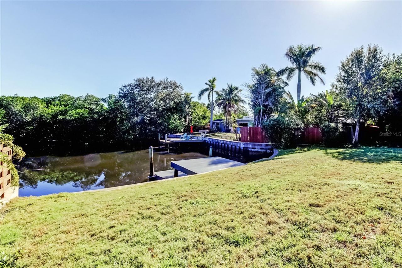 1992 Arvis Circle E, Clearwater, FL 33764 Photo