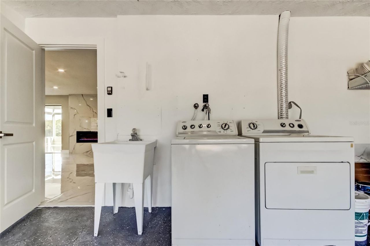 1992 Arvis Circle E, Clearwater, FL 33764 Photo