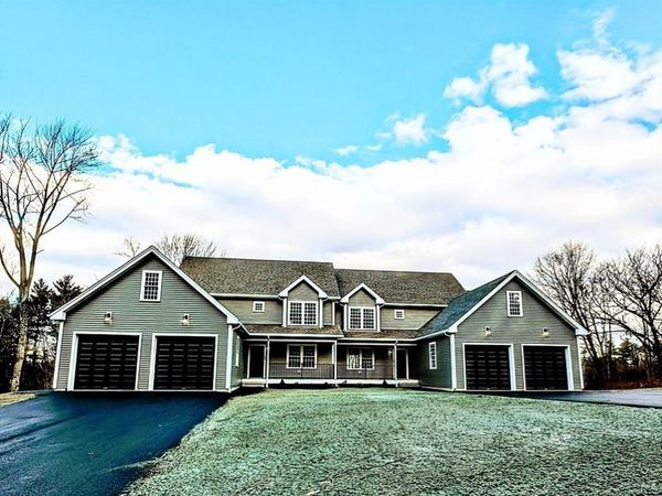 72 Cottage Lane - (2fam), Templeton, MA 01468