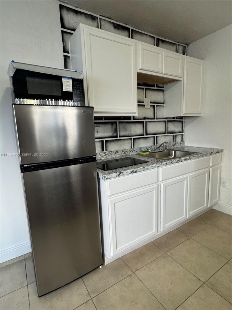 3300 NW 209th Ter, Unit B, Miami Gardens, FL 33056 Photo