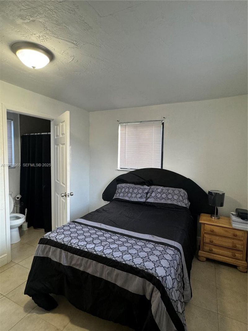 3300 NW 209th Ter, Unit B, Miami Gardens, FL 33056 Photo