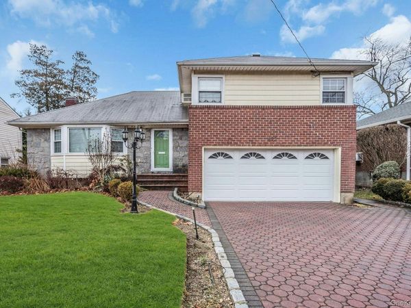 477 De Mott Avenue, North Baldwin, NY 11510