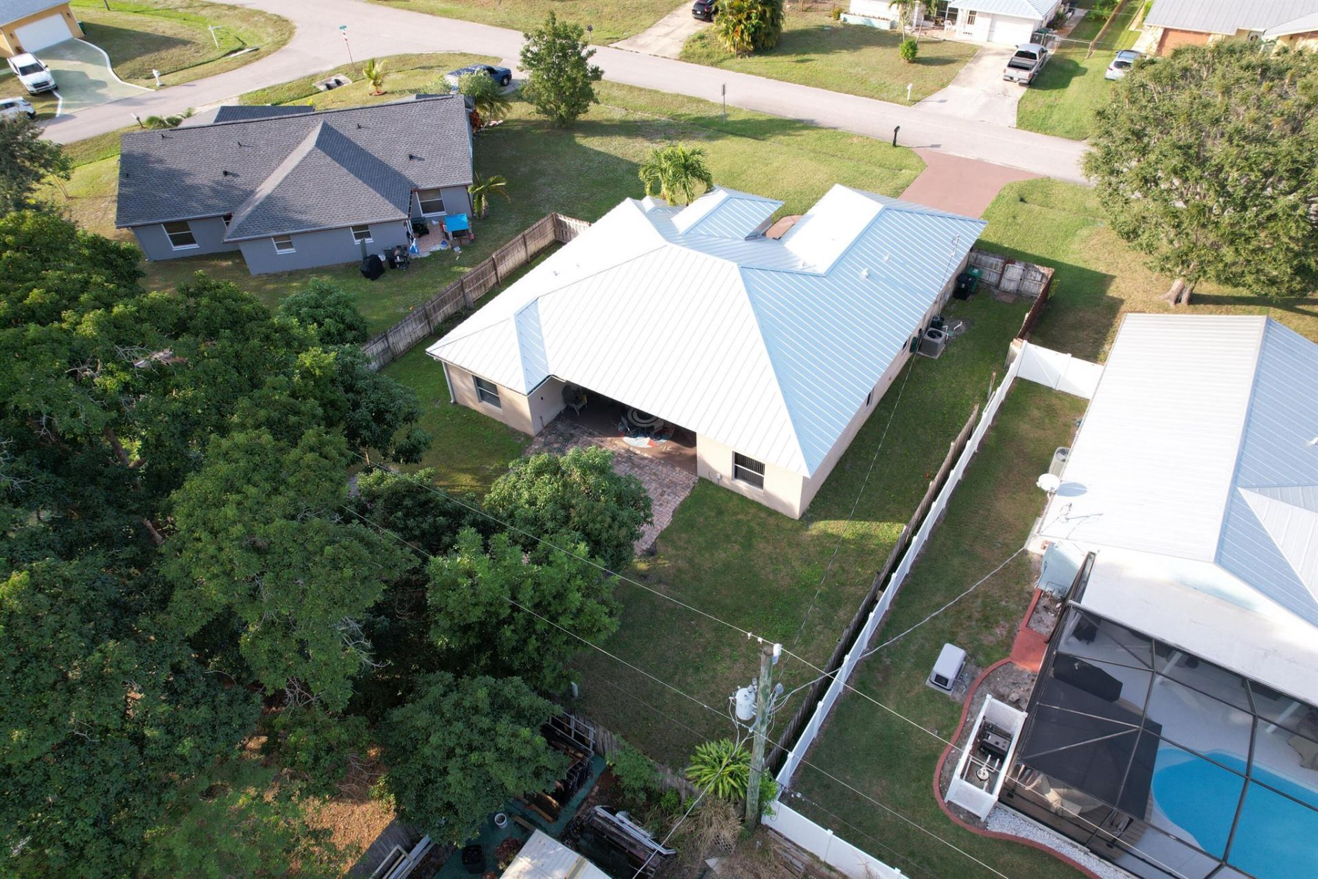 232 SE Verada Avenue, Port Saint Lucie, FL 34983 Photo