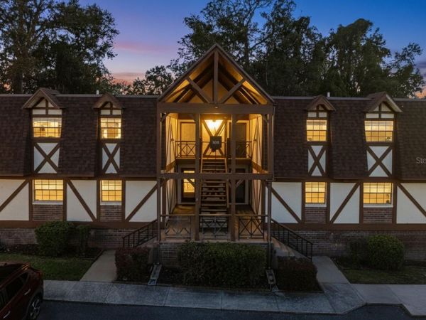 500 NEWELL HILL ROAD, Unit 106D, LEESBURG, FL 34748