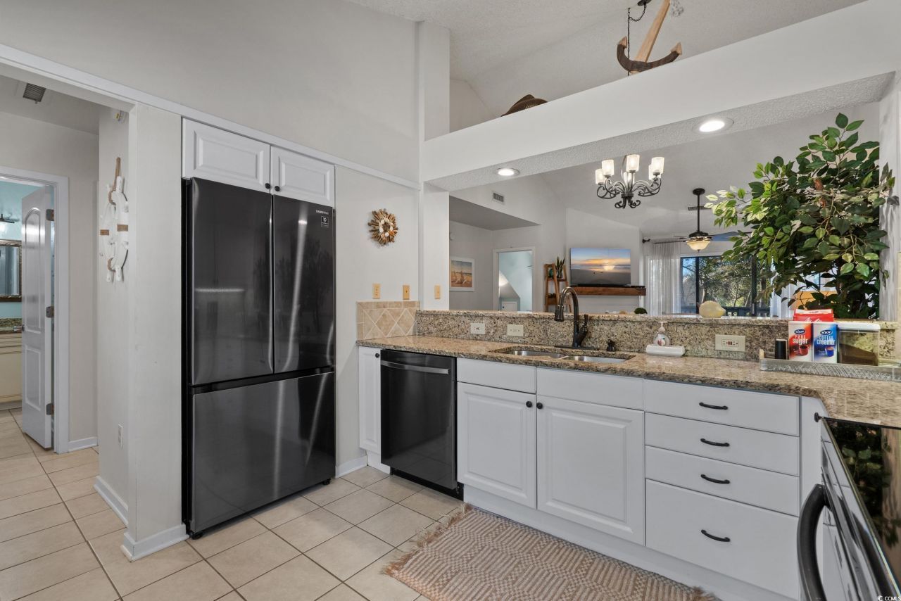 305 Myrtlewood Ct. Photo 13