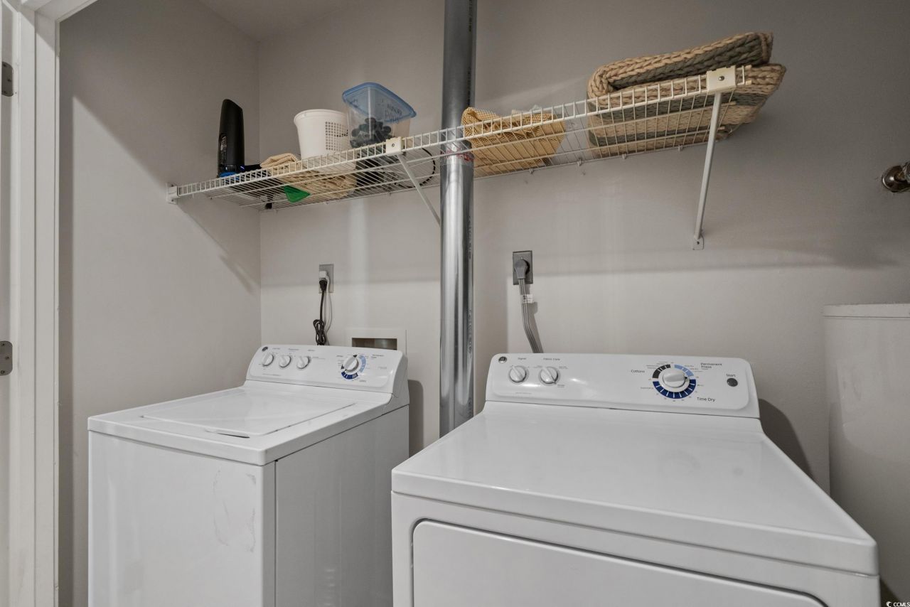 305 Myrtlewood Ct. Photo 23