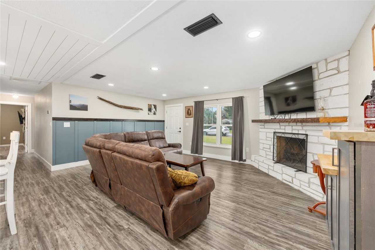 903 NE 17th Court, Ocala, FL 34470 Photo