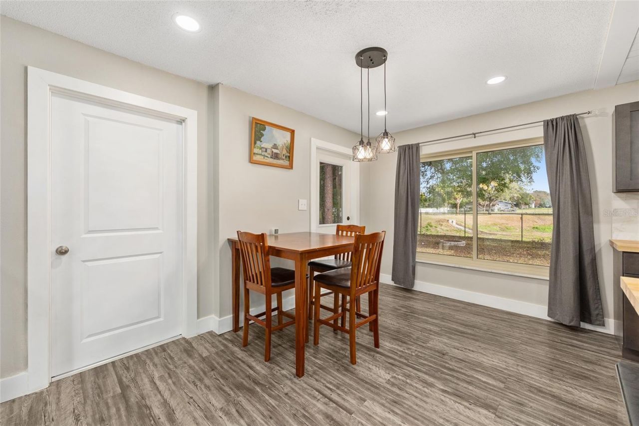 903 NE 17th Court, Ocala, FL 34470 Photo