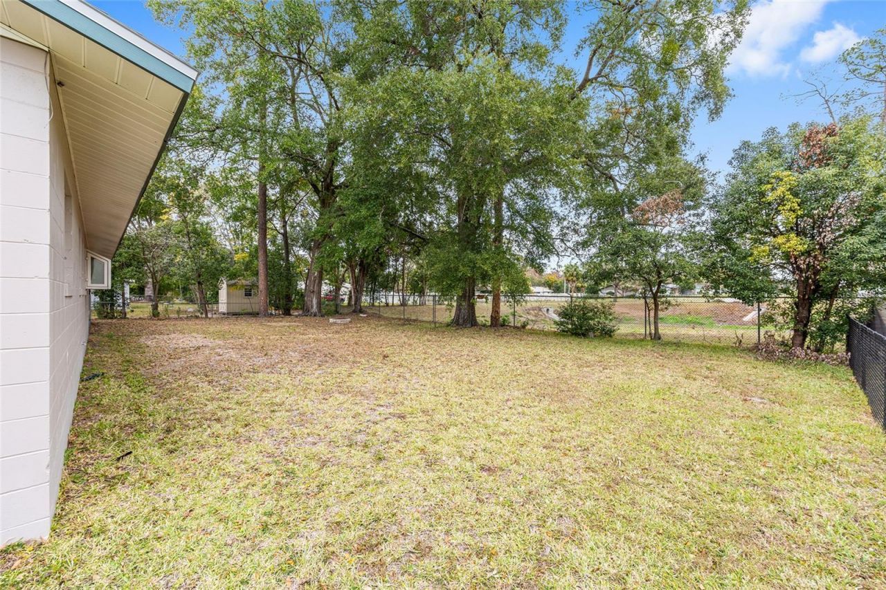 903 NE 17th Court, Ocala, FL 34470 Photo