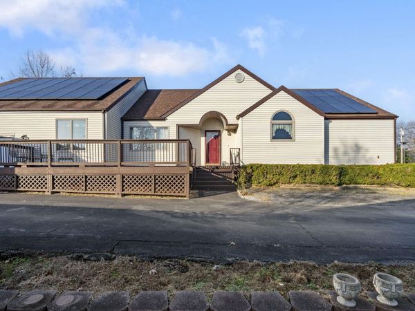 268 Wilshire Drive, Hollister, MO 65672