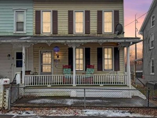 10 MILL LANE, LINFIELD, PA 19468