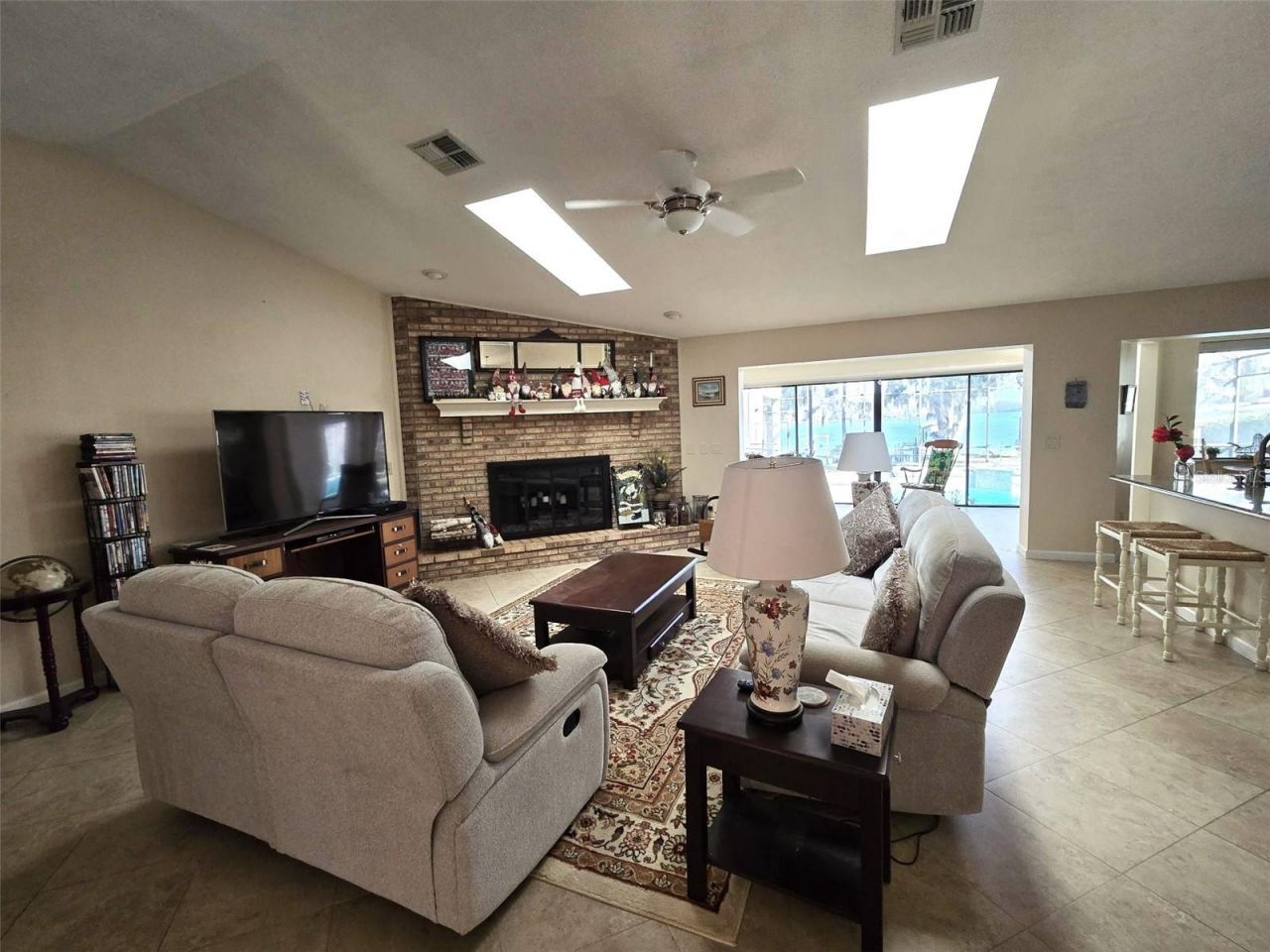 6121 S Sunway Point, Floral City, FL 34436 Photo
