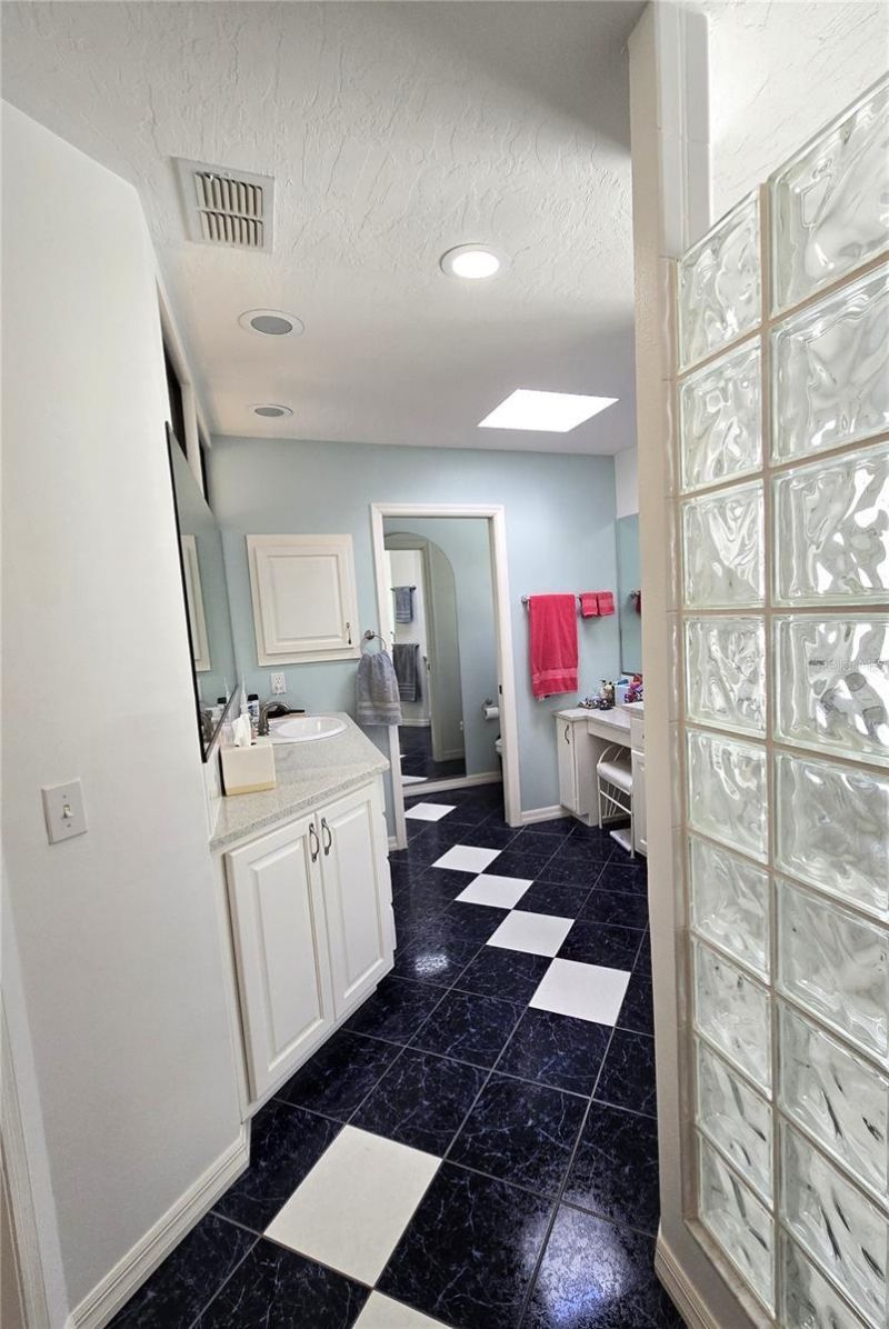 6121 S Sunway Point, Floral City, FL 34436 Photo