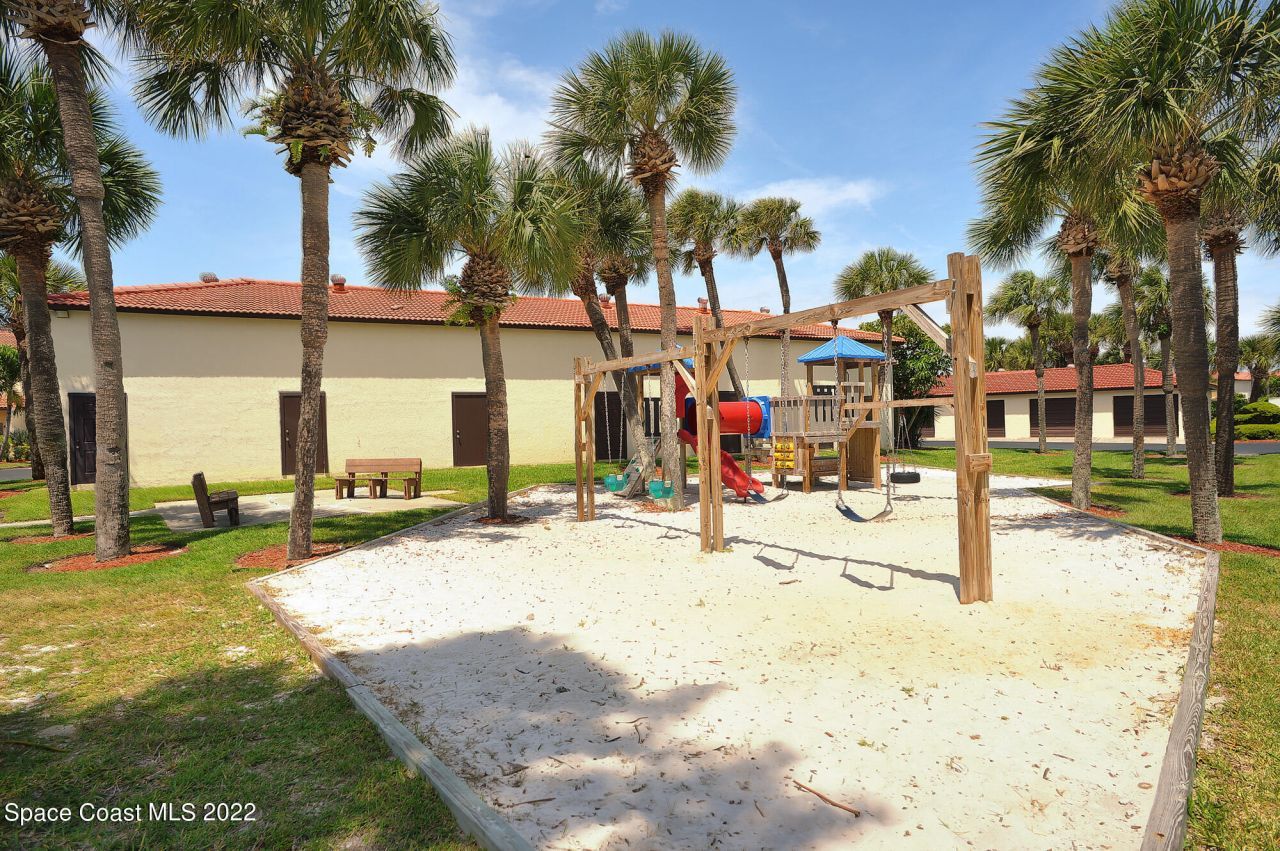 3237 Sea Oats Circle, Melbourne Beach, FL 32951 Photo