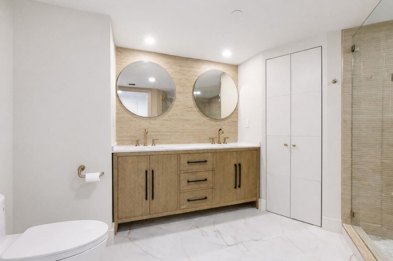 100 SE 5th Avenue, Unit 304, Boca Raton, FL 33432 Photo