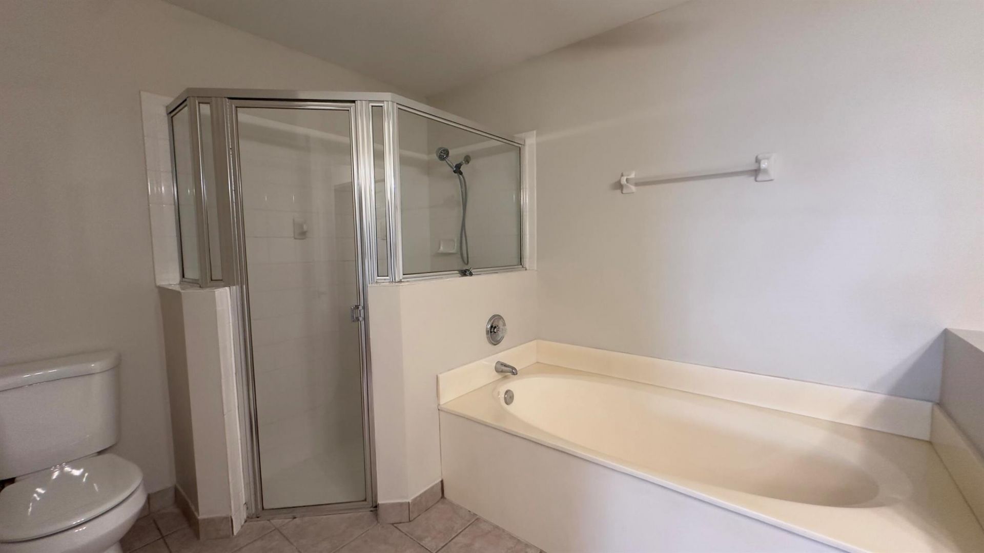 1955 Waterside Court E, Wellington, FL 33414 Photo