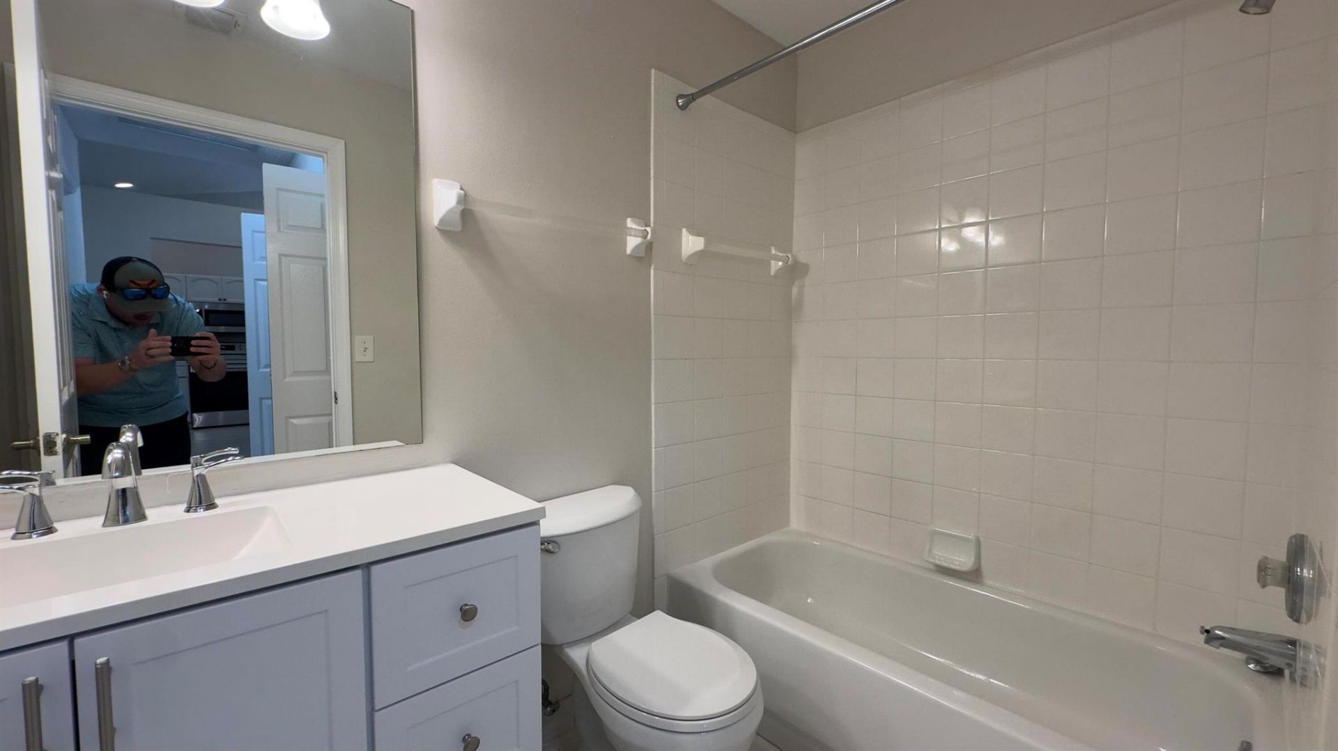 1955 Waterside Court E, Wellington, FL 33414 Photo