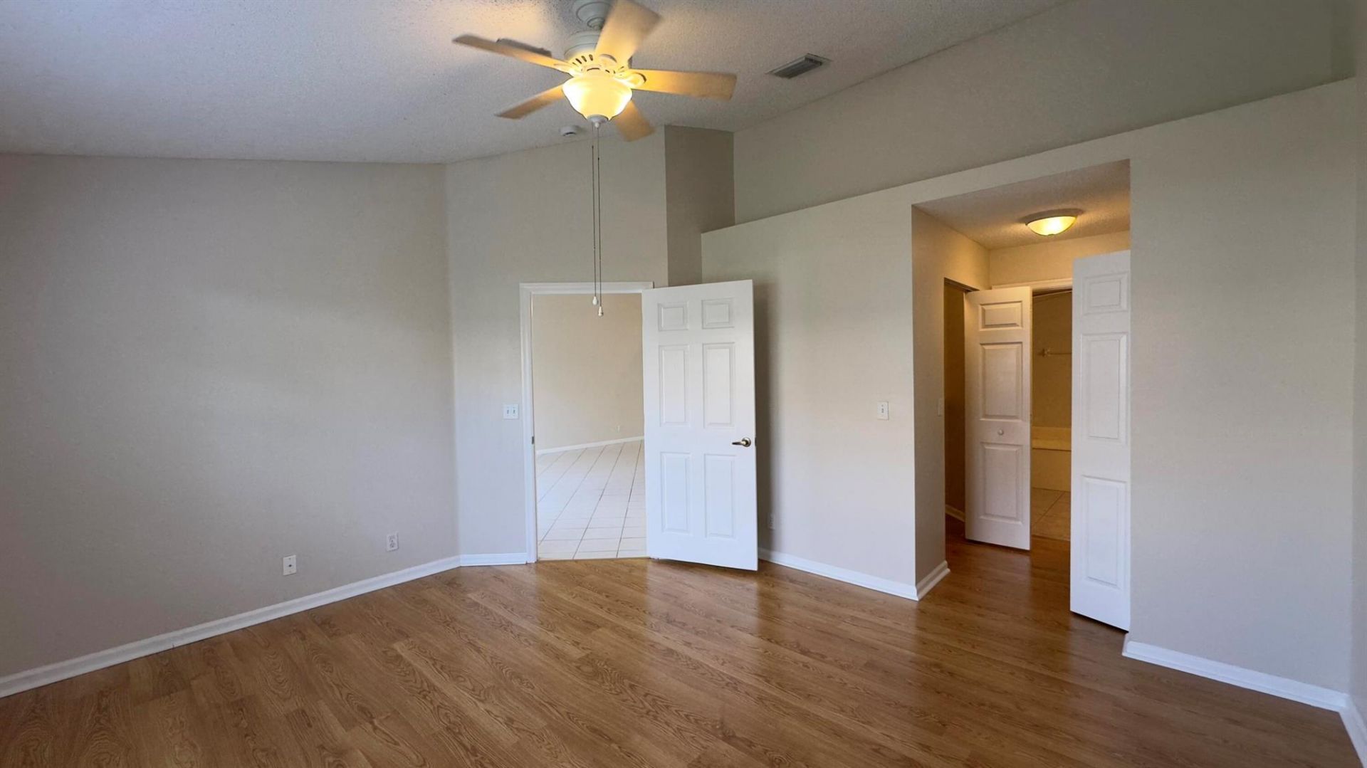 1955 Waterside Court E, Wellington, FL 33414 Photo