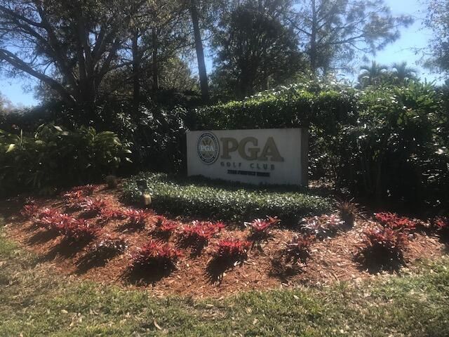 8204 Kiawah Trace, Port Saint Lucie, FL 34986 Photo