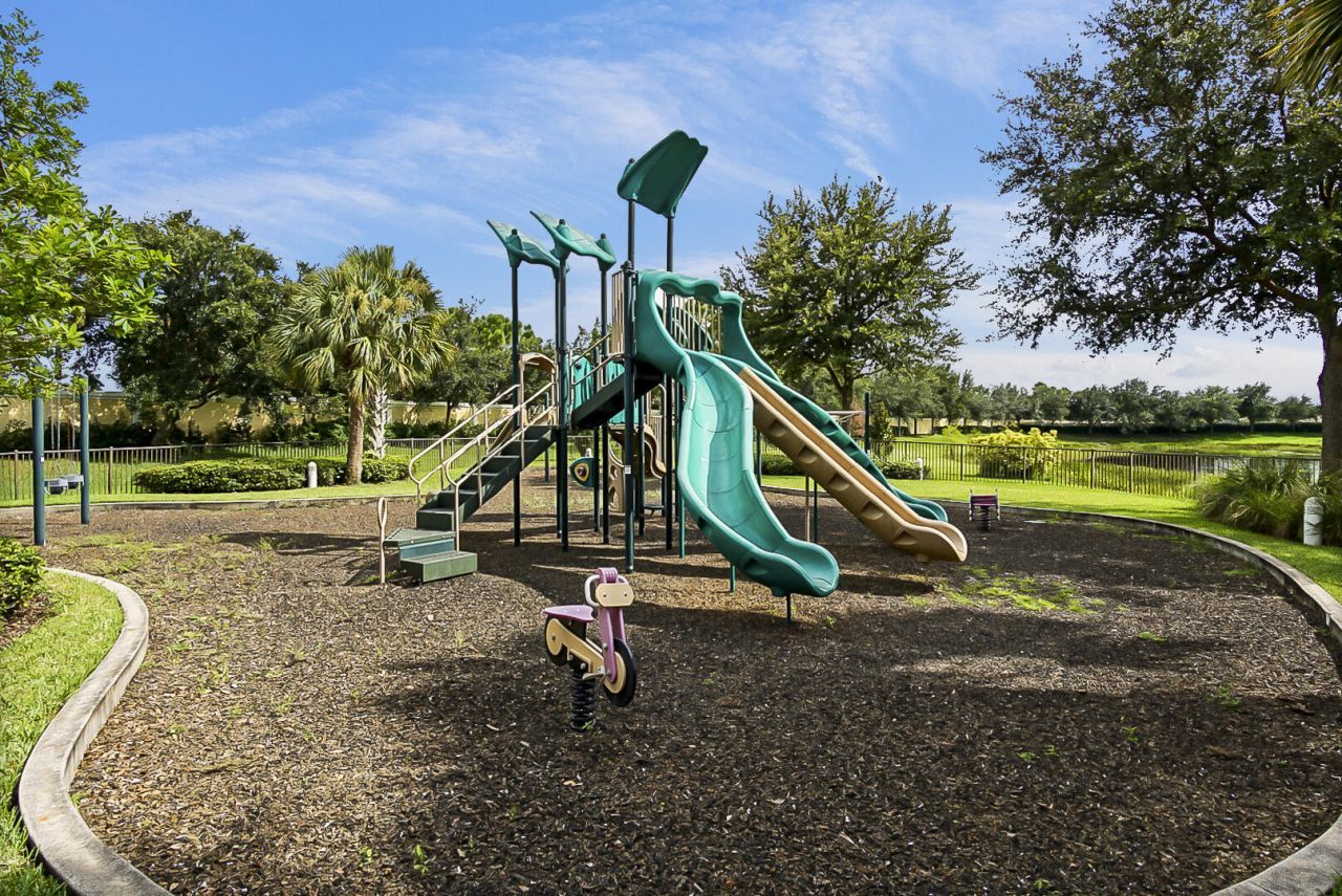 8204 Kiawah Trace, Port Saint Lucie, FL 34986 Photo