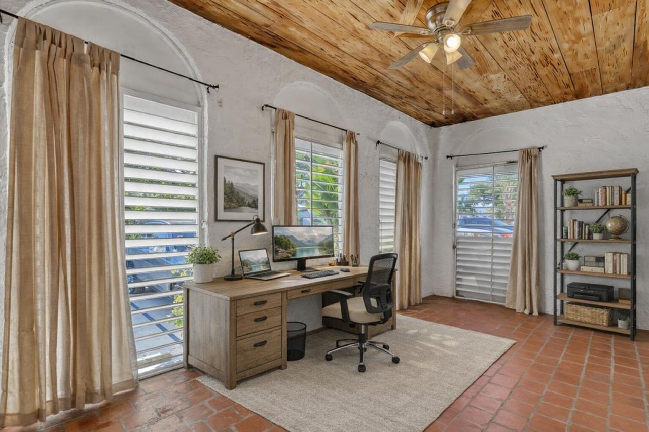 333 Walton Boulevard, Unit 1, West Palm Beach, FL 33405 Photo