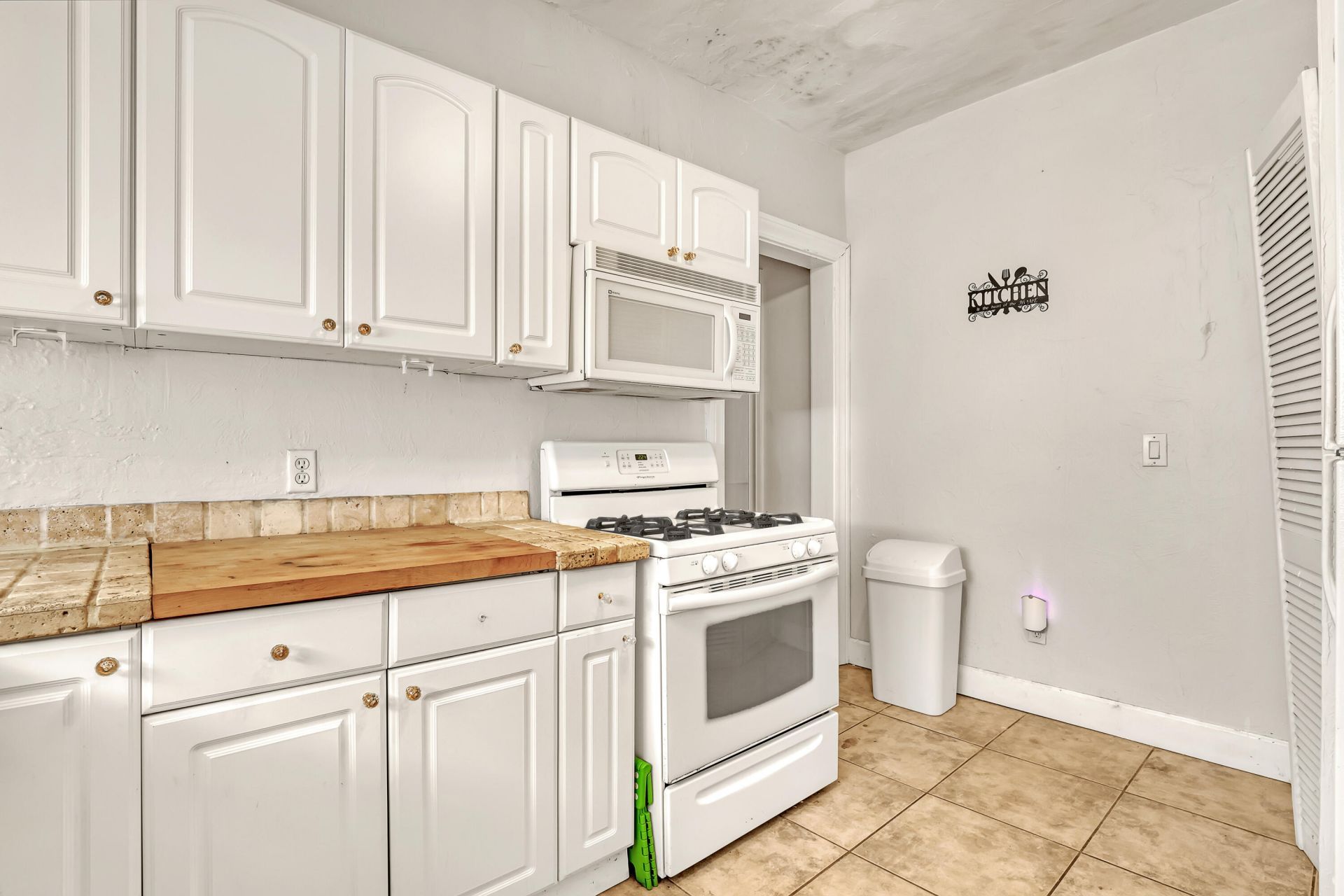 333 Walton Boulevard, Unit 1, West Palm Beach, FL 33405 Photo