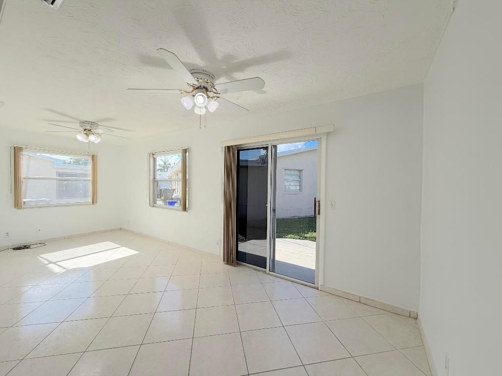 2704 Knight Lane, Delray Beach, FL 33445 Photo