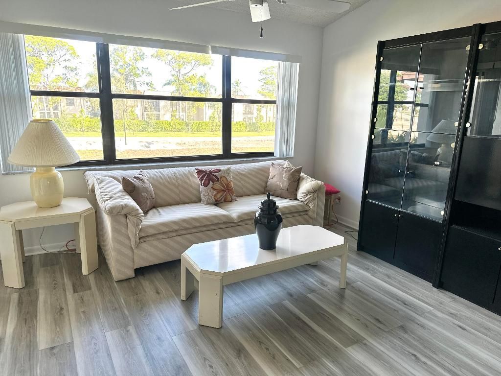 7593 Tahiti Lane, Unit 205, Lake Worth, FL 33467 Photo