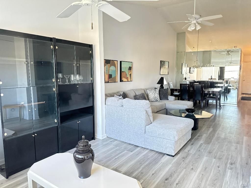 7593 Tahiti Lane, Unit 205, Lake Worth, FL 33467 Photo
