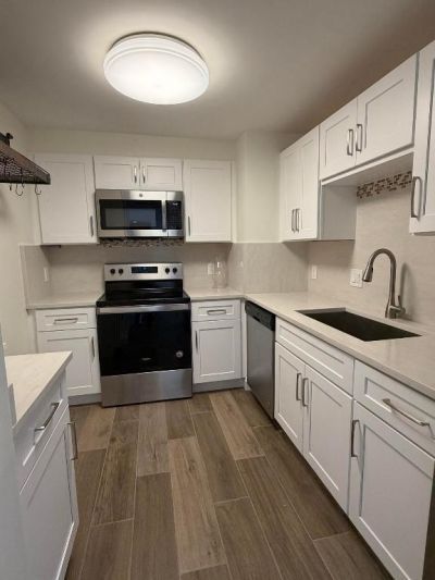 5600 N Flagler Drive, Unit 1807, West Palm Beach, FL 33407 Photo