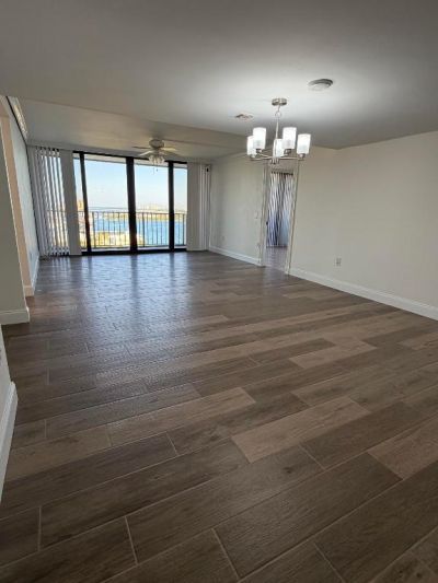 5600 N Flagler Drive, Unit 1807, West Palm Beach, FL 33407 Photo