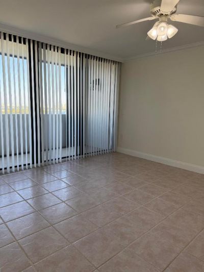 5600 N Flagler Drive, Unit 1807, West Palm Beach, FL 33407 Photo
