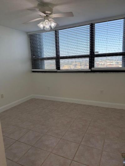 5600 N Flagler Drive, Unit 1807, West Palm Beach, FL 33407 Photo