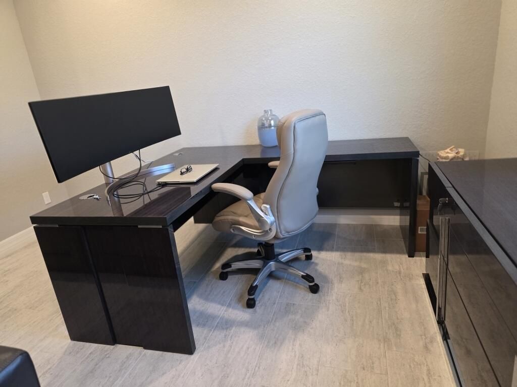 527 SE Vallarta Drive, Port Saint Lucie, FL 34984 Photo