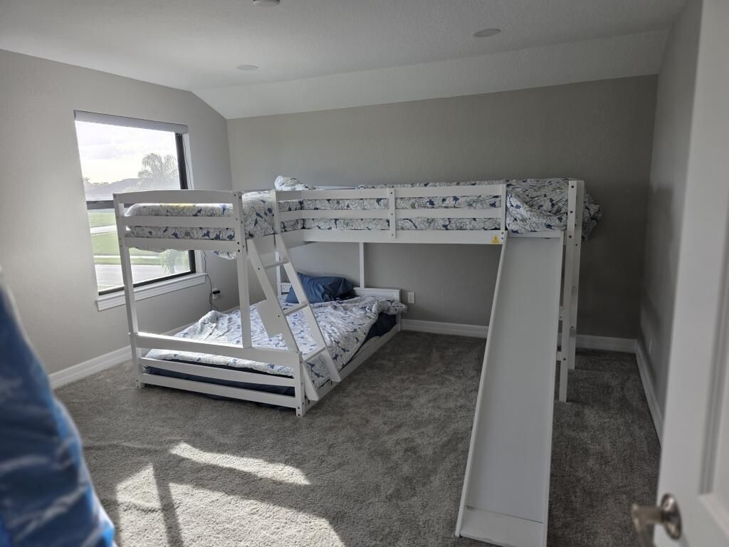 527 SE Vallarta Drive, Port Saint Lucie, FL 34984 Photo